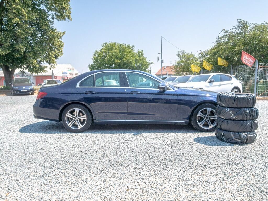 Mercedes-Benz Třídy E, ČR 220CDI 143KW 4x4 – 2x PNEU - fotka 4