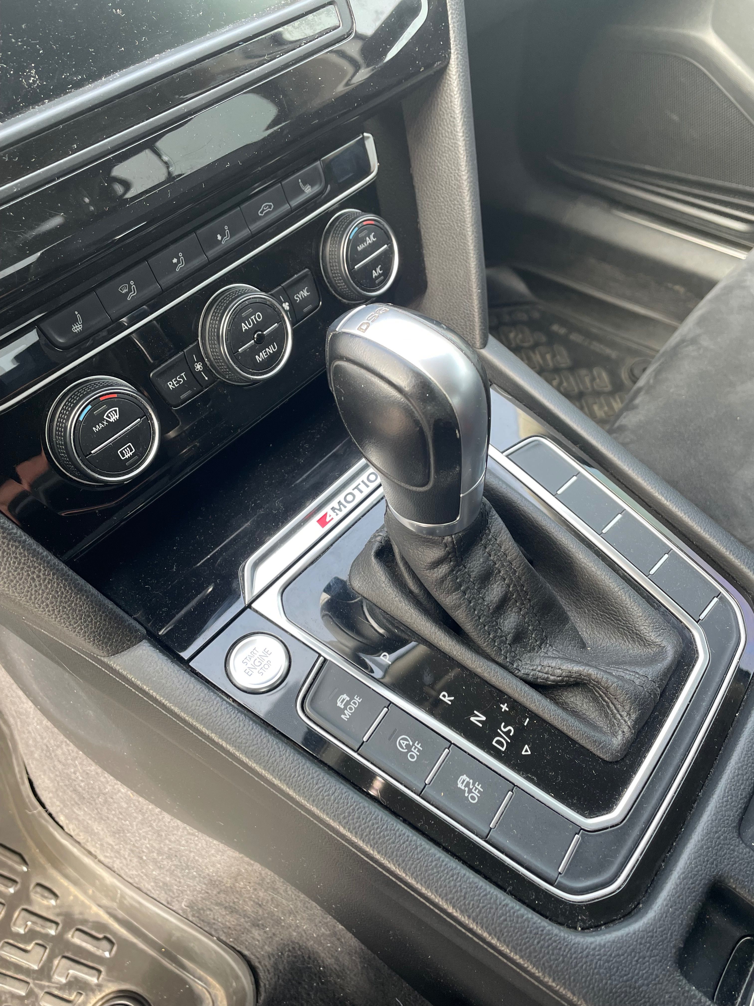 Volkswagen Passat, BiTDI 4Motion DSG Highline Top - fotka 2