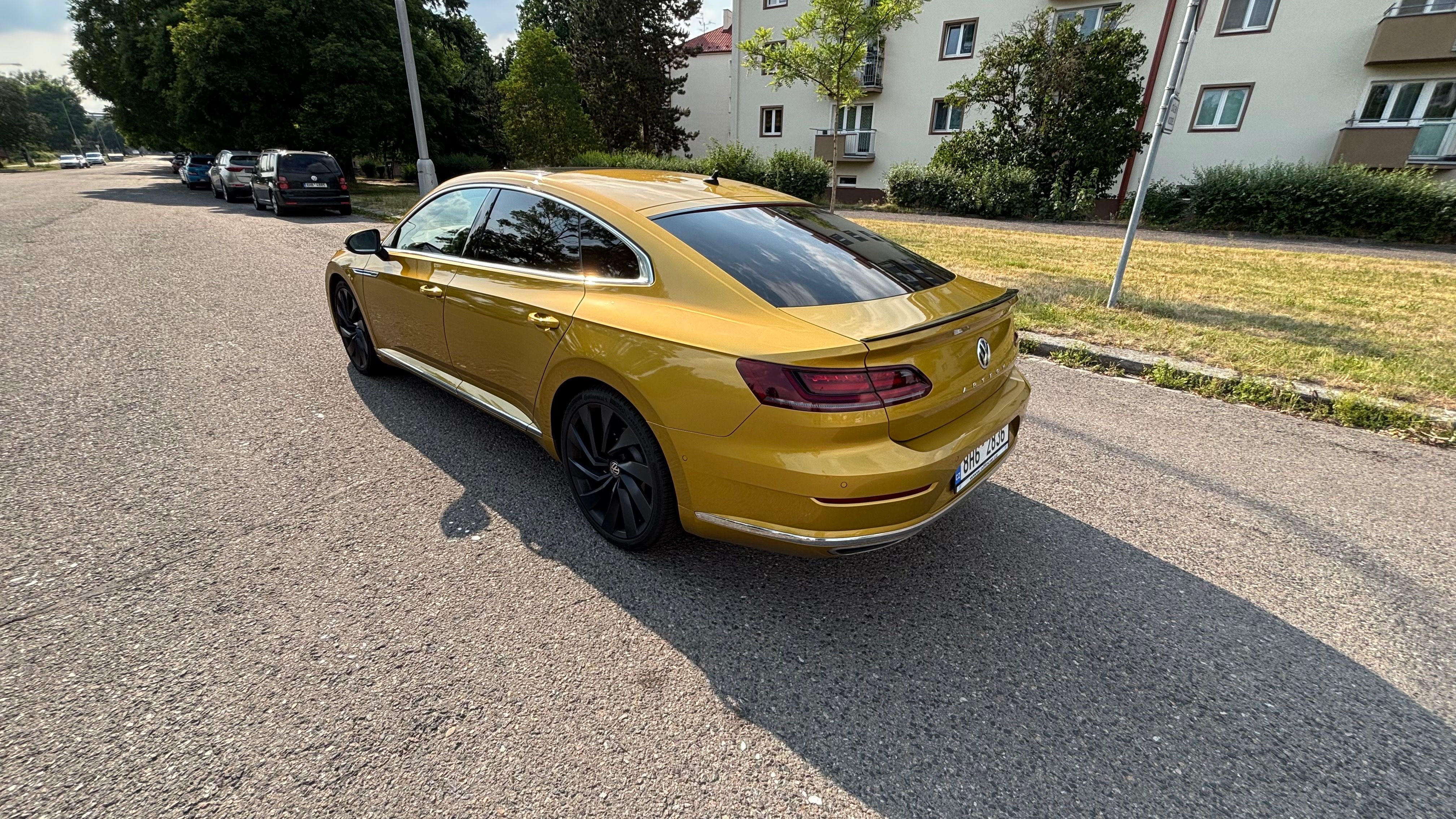 Volkswagen Arteon, 2.0 TSI 140kW DSG R-line - fotka 3
