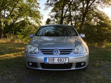 1.6 benzín - bez koroze