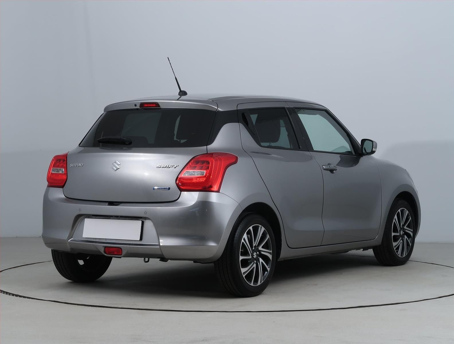 Suzuki Swift, 1.2, Serv.kniha, Navi - fotka 5