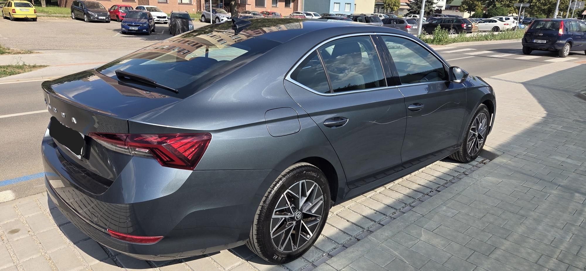 Škoda Octavia, 2.0 TDI 110kW DSG, TOP DPF - fotka 5