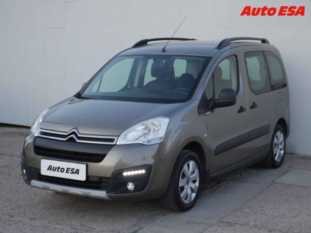 Citroën Berlingo, 1.6HDi,ČR,XTR,TOP - fotka 3