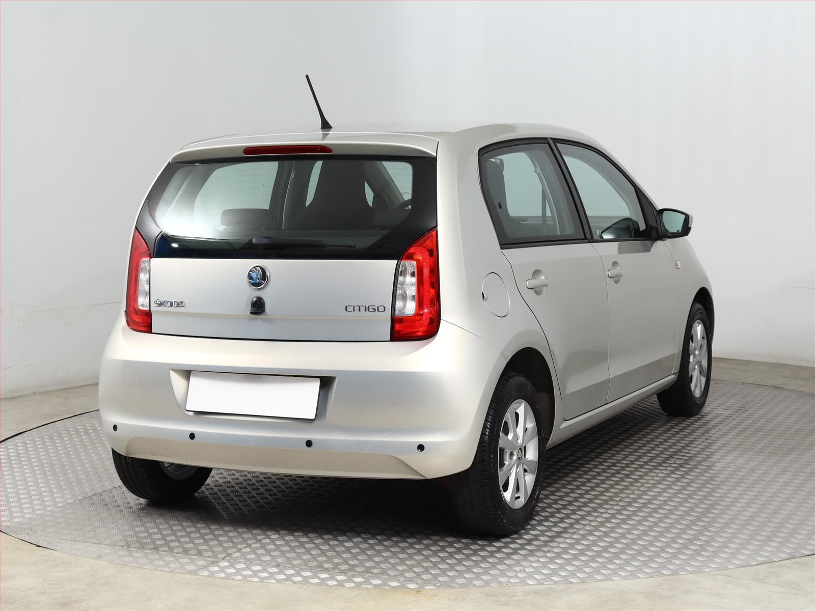 Škoda Citigo, 1.0 MPI, Automat, Klima - fotka 5