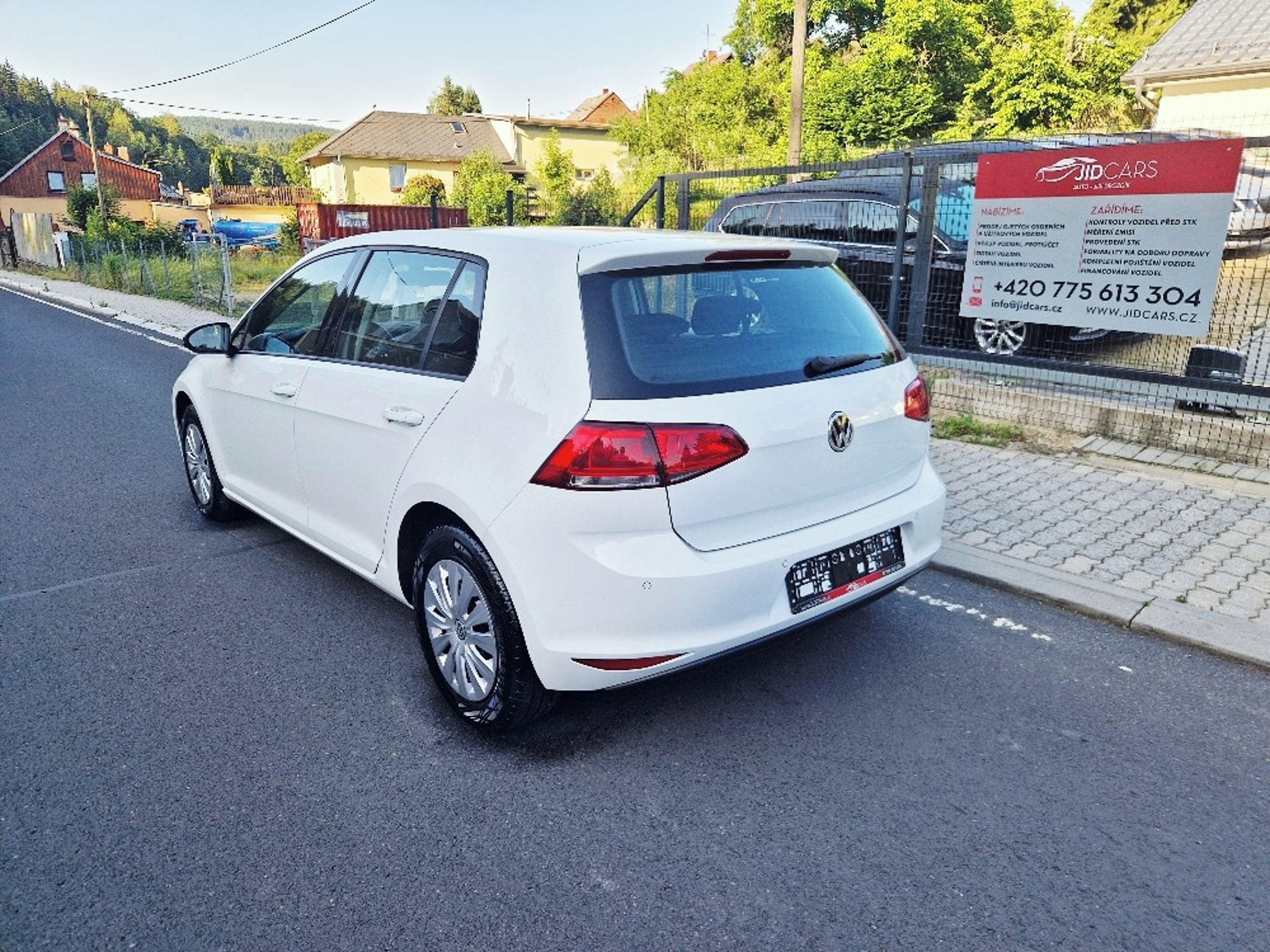 Volkswagen Golf, 1.2 TSi (63 kW), 83 tis. km - fotka 3