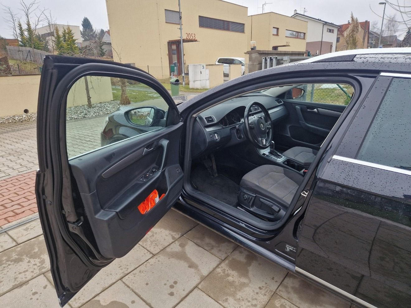Volkswagen Passat, VW Passat B7, 2.0 TDI DSG - fotka 5