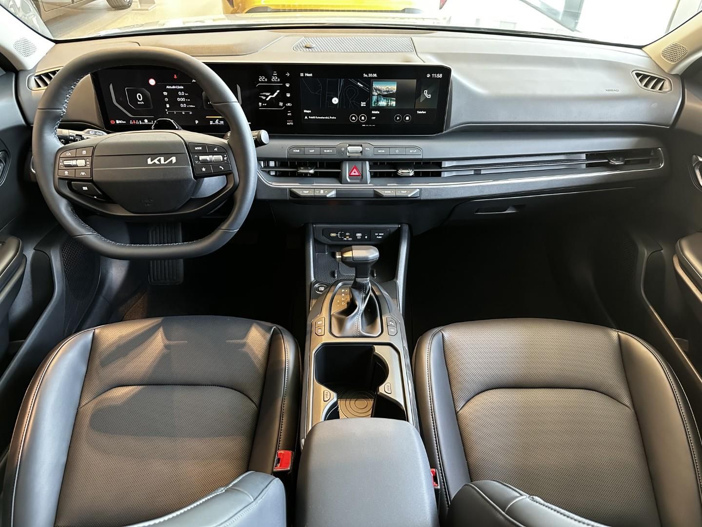 Kia K4, 1.6T-GDi 110kW TOP 110 KW (202 - fotka 4