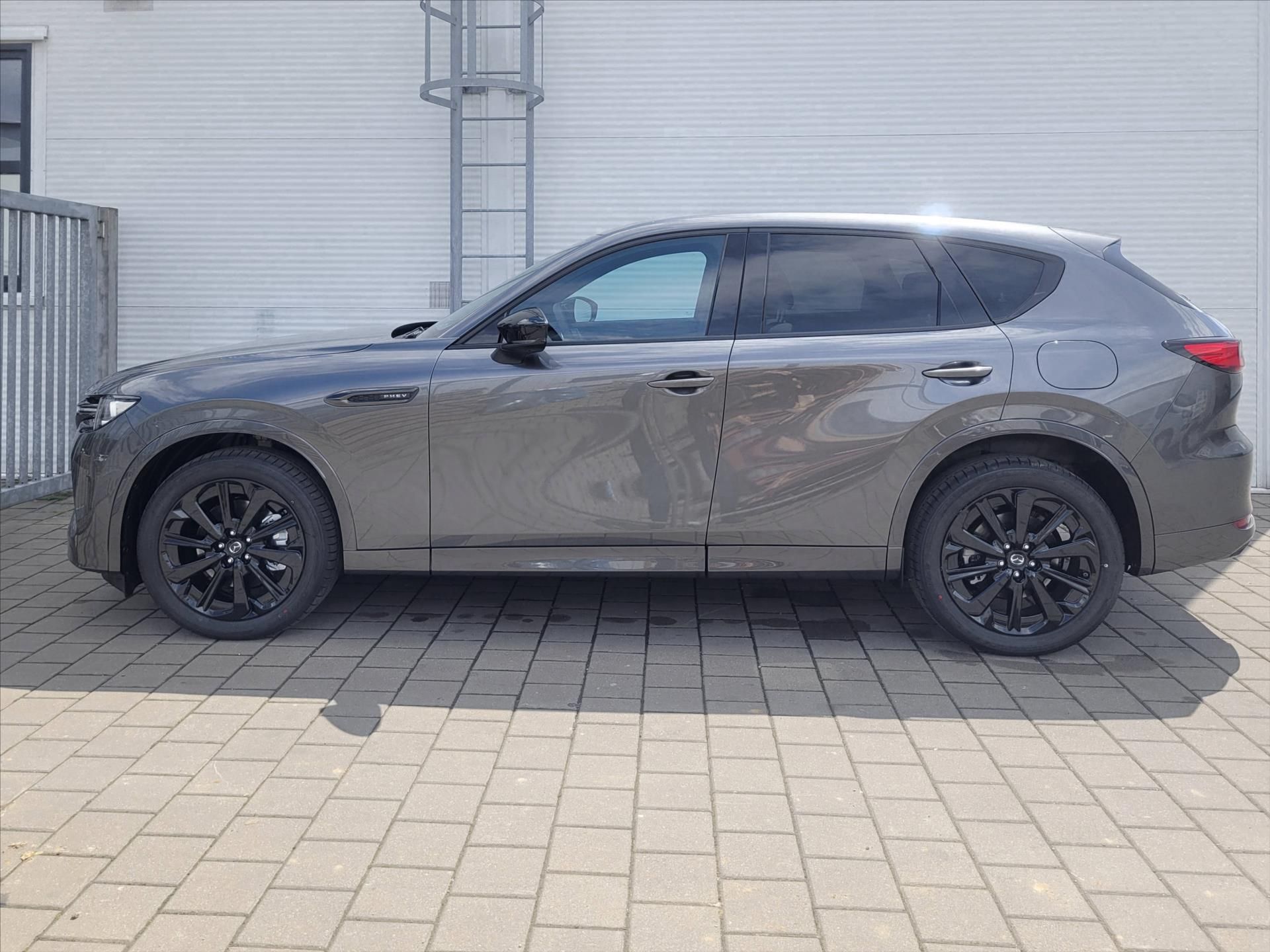 Mazda CX-60, 2,5 e-Skyactiv PHEV G327 8AT 4 - fotka 6