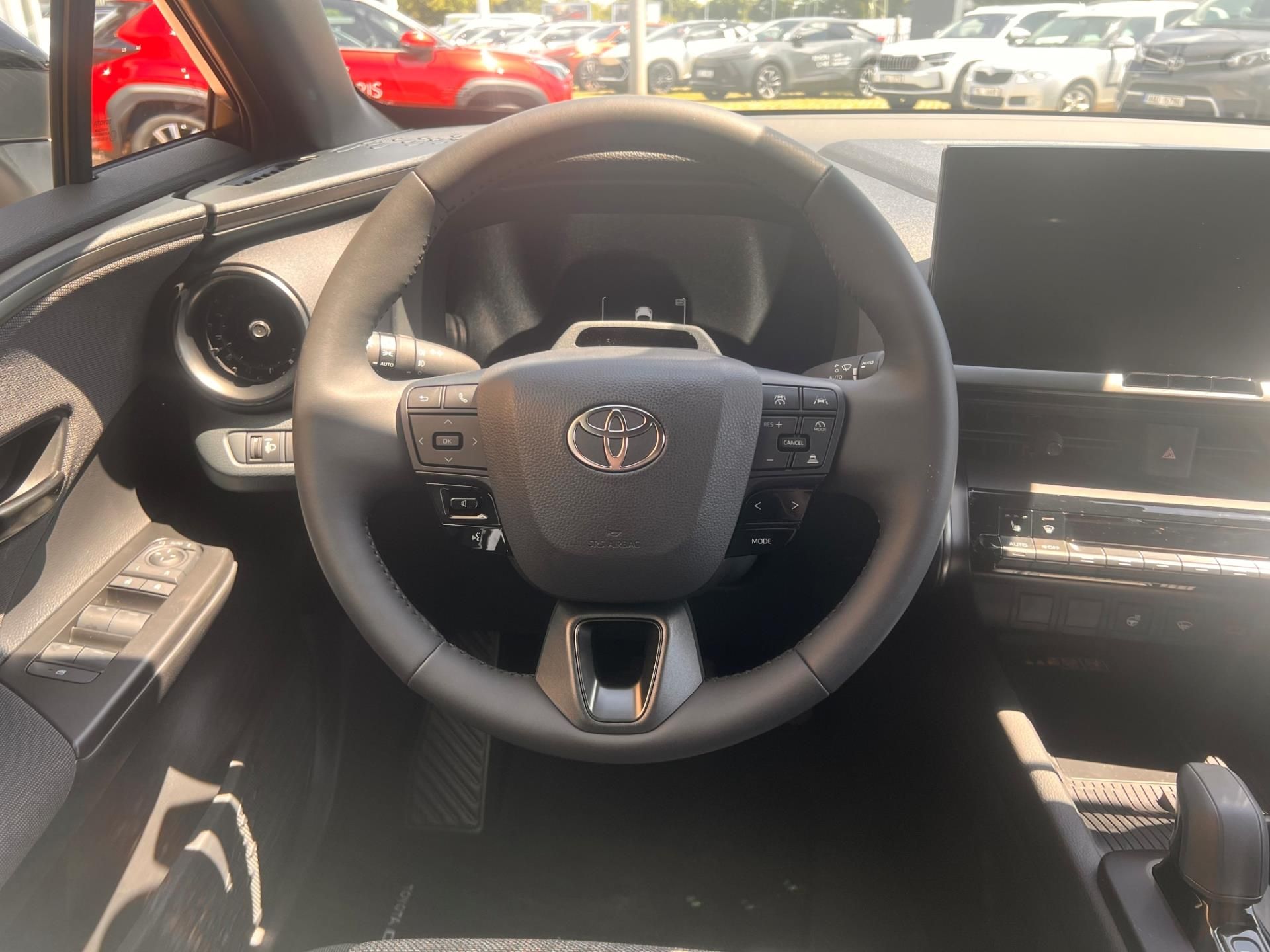 Toyota C-HR, 2,0 PHEV STYLE - fotka 5