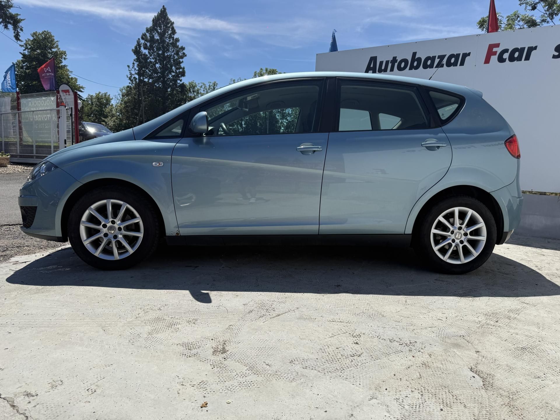 Seat Altea, 1.6 i servisní knížka - fotka 4