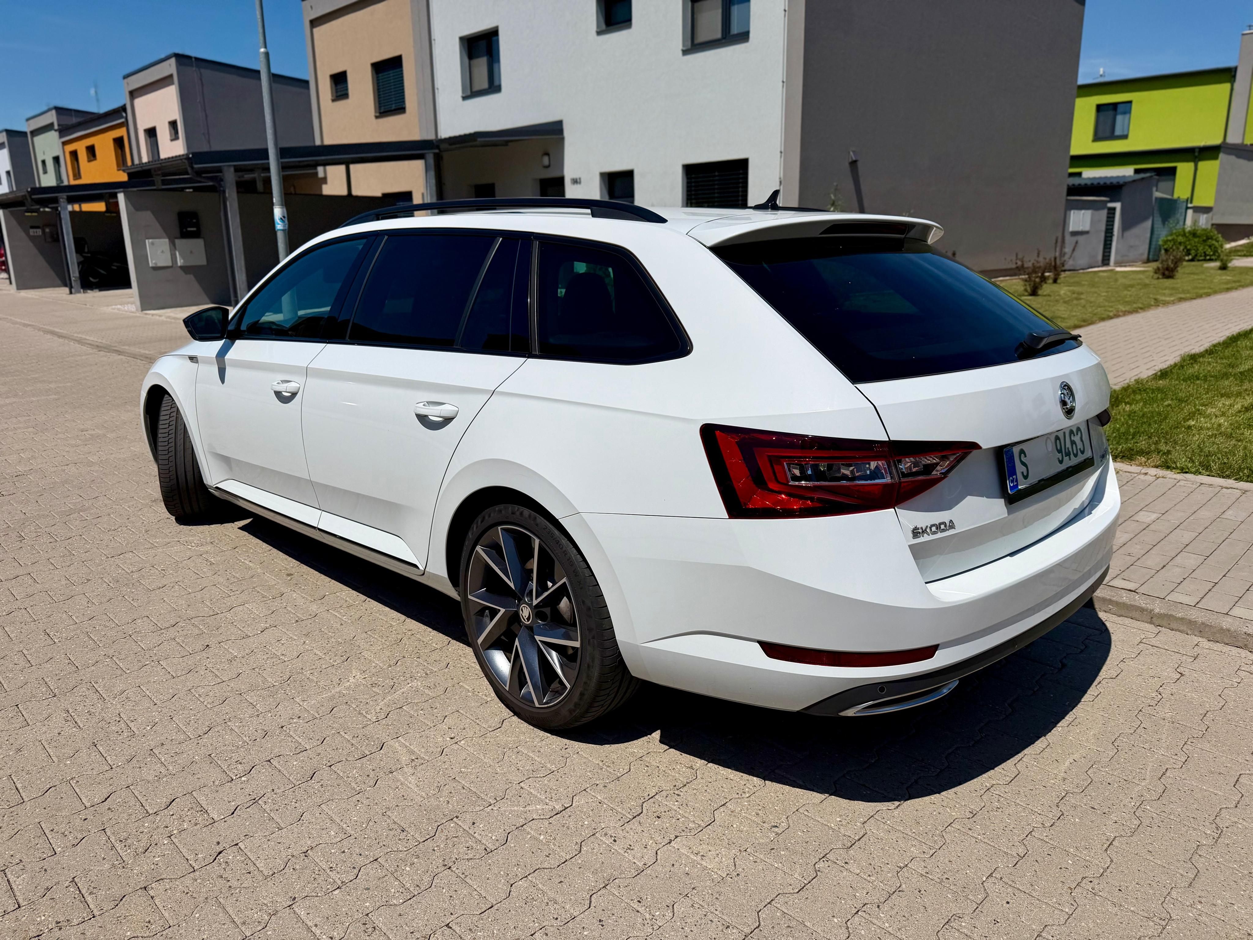 Škoda Superb, SPORTLINE 2.0TDI 140KW DSG - fotka 2