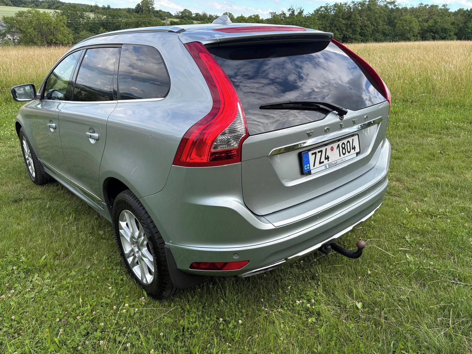 Volvo XC60, D4 nezávislé topení, 4x4 - fotka 6