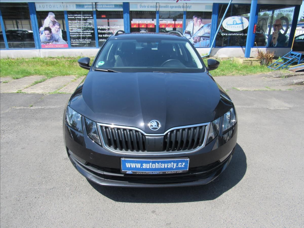 Škoda Octavia, 1,6 TDi 85kW Style - fotka 2