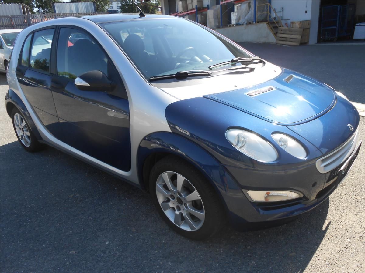 Smart Forfour, 1,3 i 70Kw - fotka 3