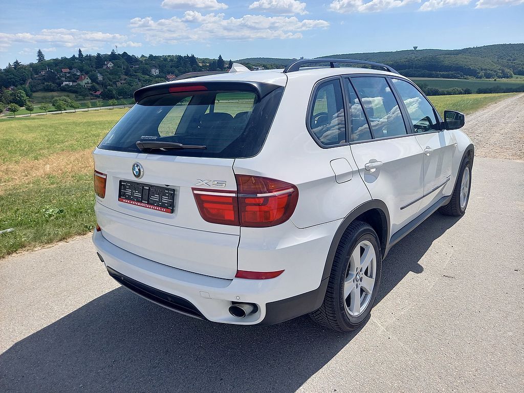 BMW X5, 3.0D x-DRIVE 180kW-Automat - fotka 3