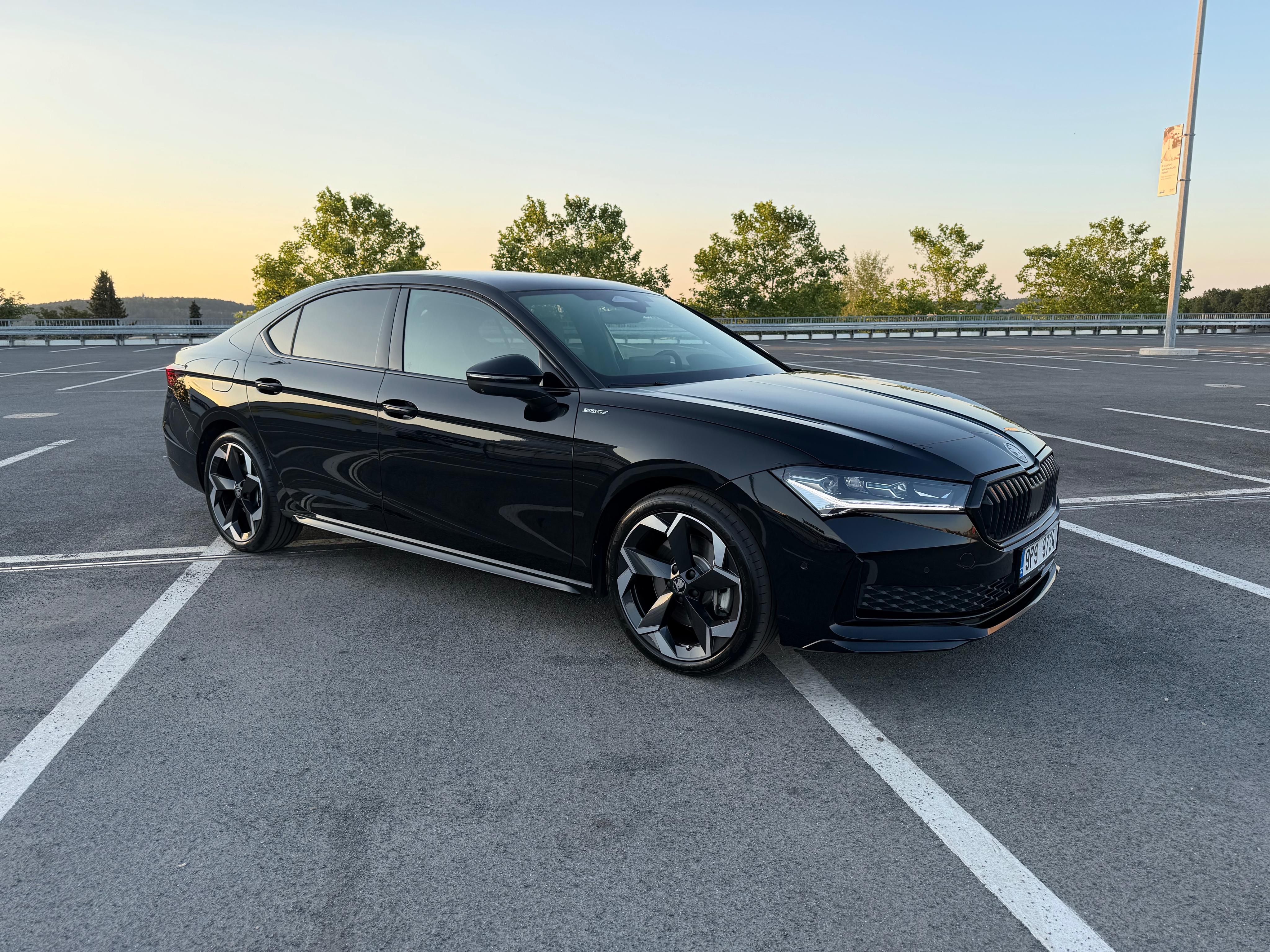Škoda Superb, Sportline 2.0TSi 195kW 4x4
