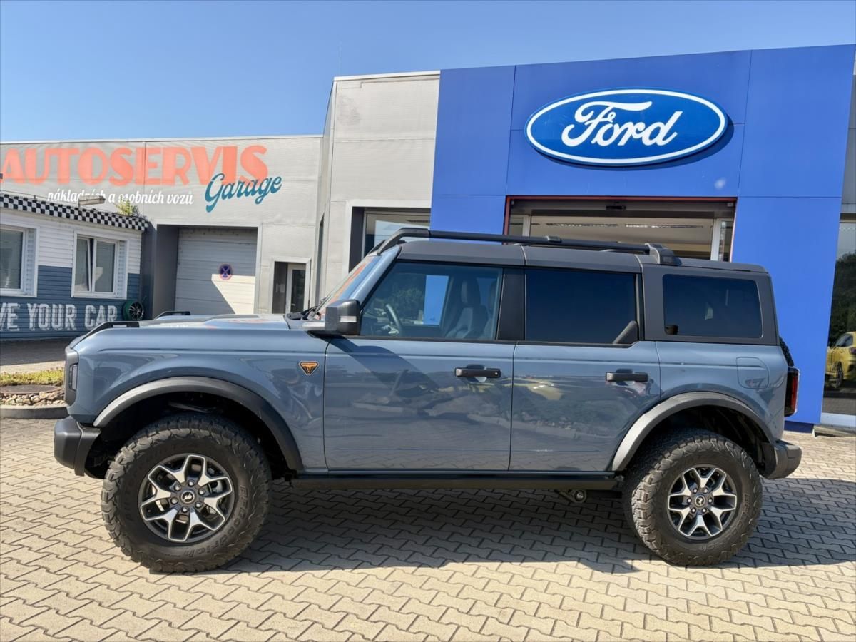 Ford Bronco, 2,7 V6 Twin-Turbo  BADLANDS - fotka 2