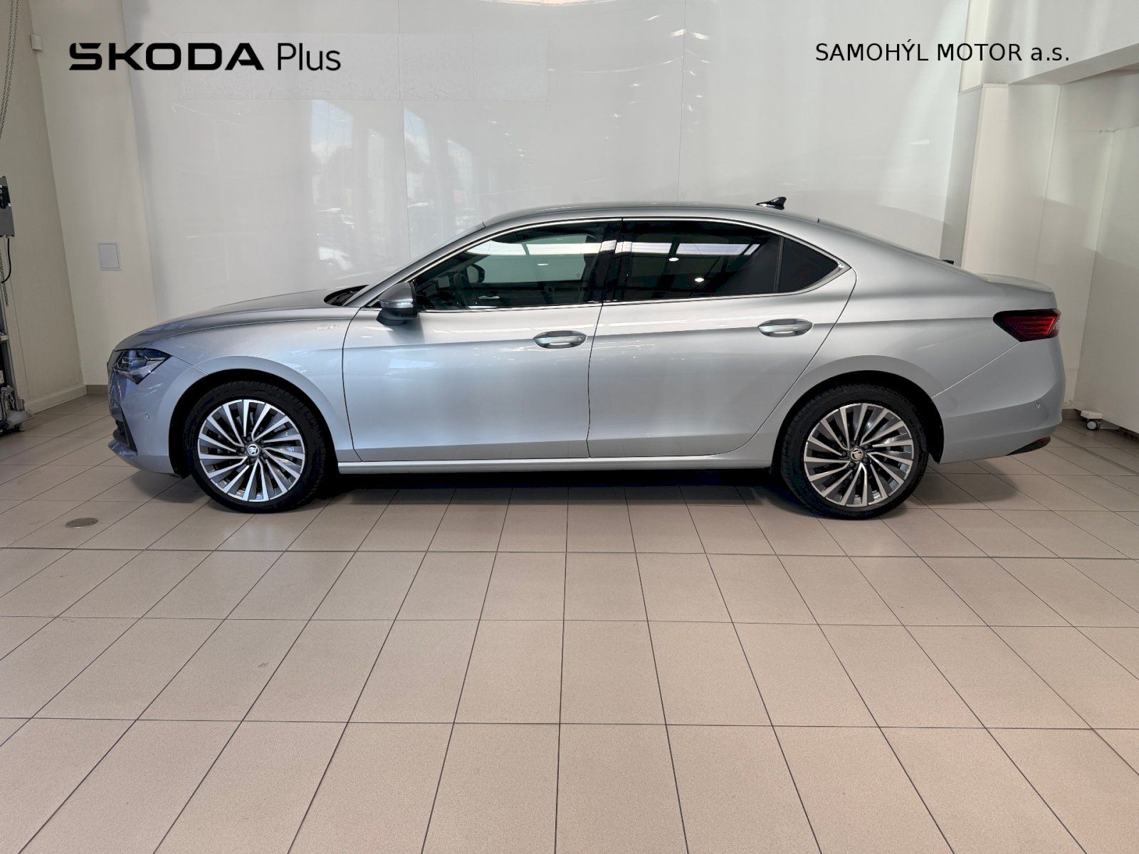 Škoda Superb, 2,0 TDI 142 kW A7F 4X4 L&K - fotka 3