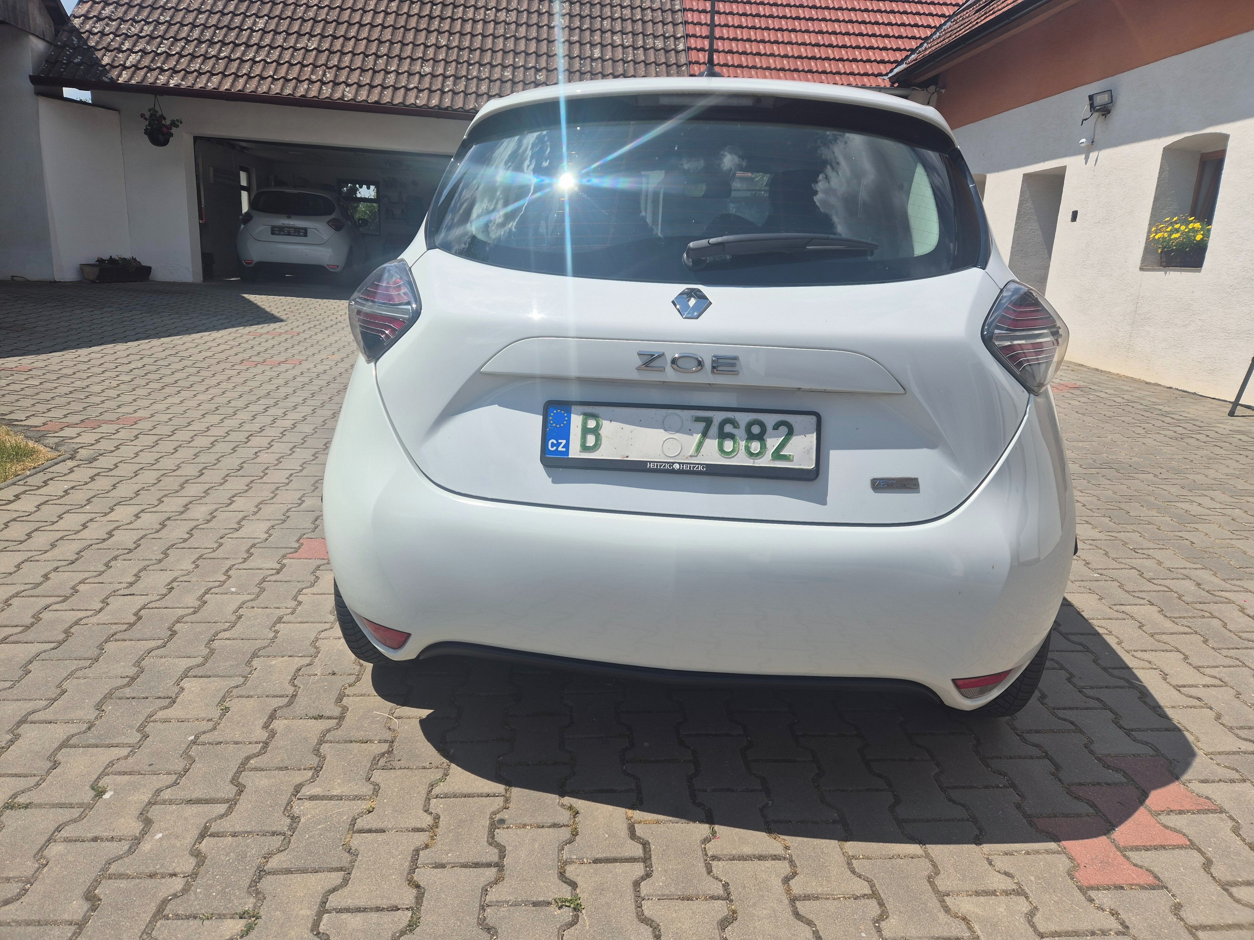 Renault ZOE, R110 Life CCS 50kW baterie 52 - fotka 6