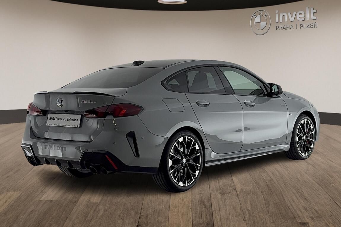 BMW Řada 2, M235 xDrive GC - fotka 3
