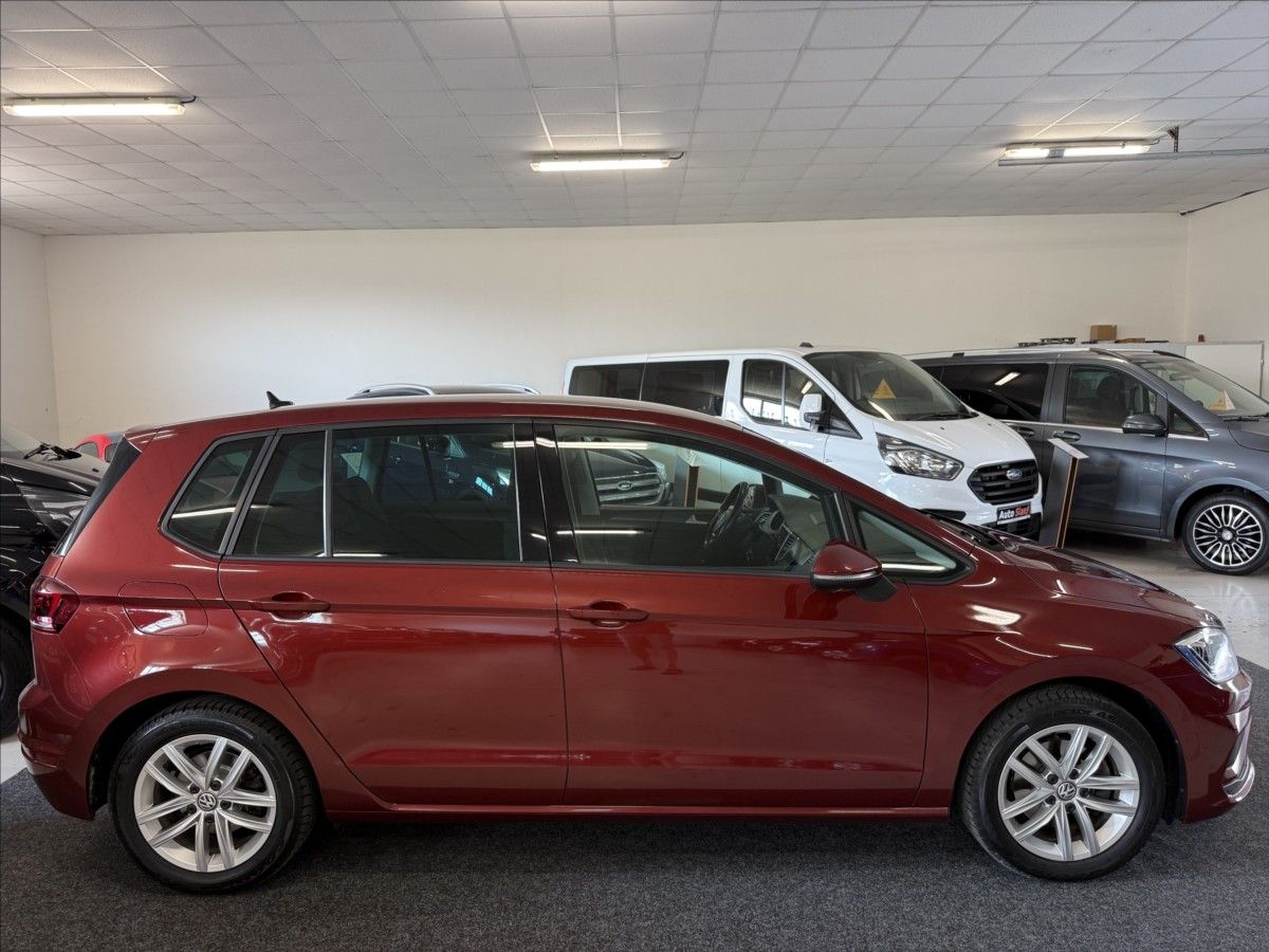Volkswagen Golf Sportsvan, 1,5 TSI 96kW, Nez.Topení, Po s - fotka 4