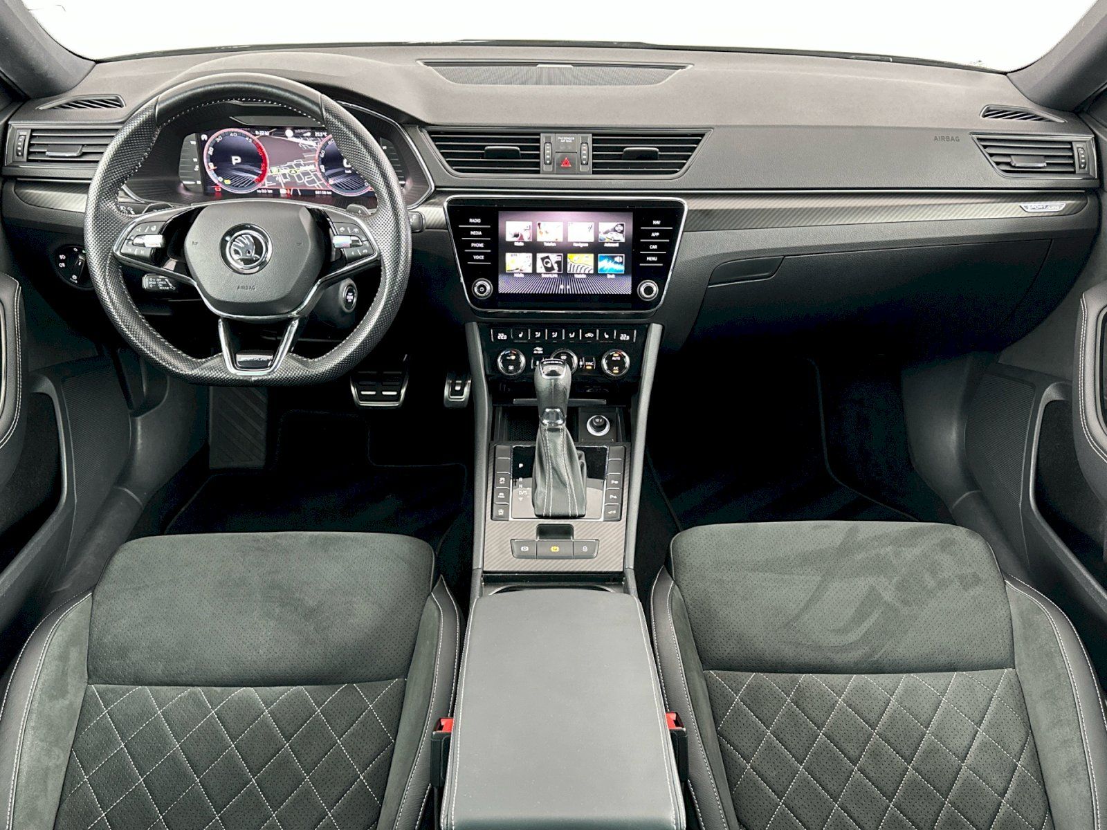 Škoda Superb, Combi DSG 2,0TDI 147kW 4x4 Spo - fotka 5