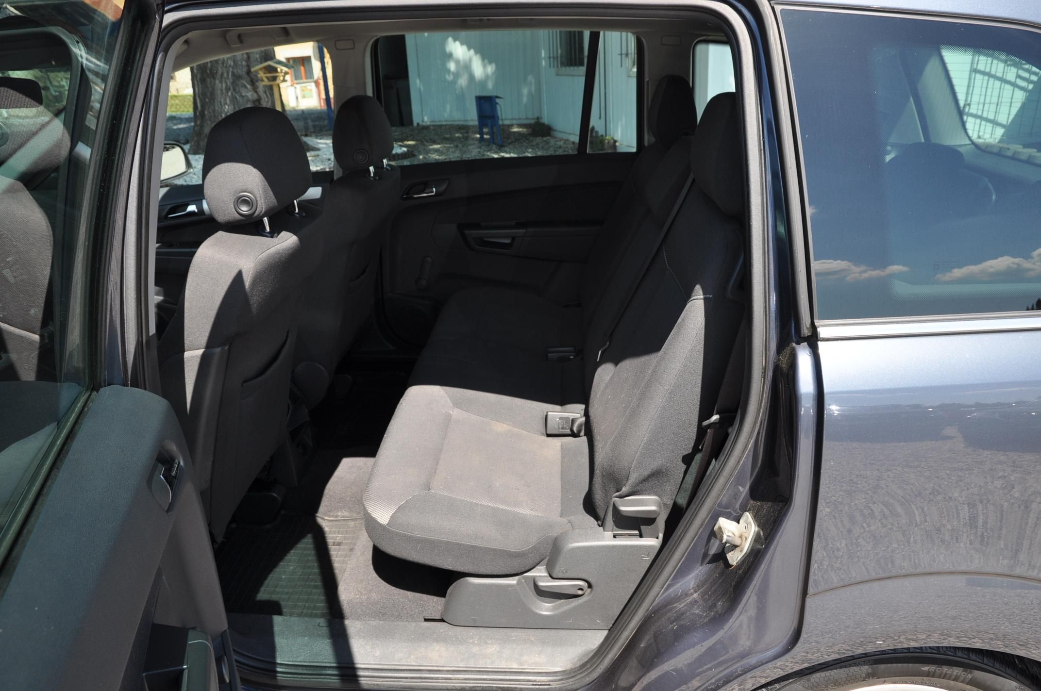 Opel Zafira, 1.7CDTi 81kW 7.míst - fotka 6
