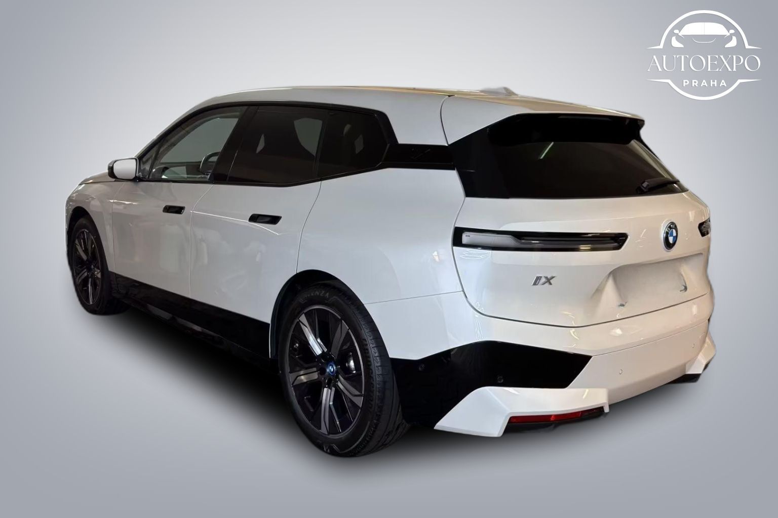 BMW iX, xDrive40 Sportpaket 21"ACC*360 - fotka 3