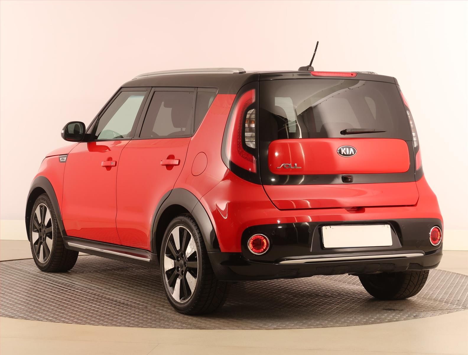 Kia Soul, 1.6 GDI, Automat, Serv.kniha - fotka 4