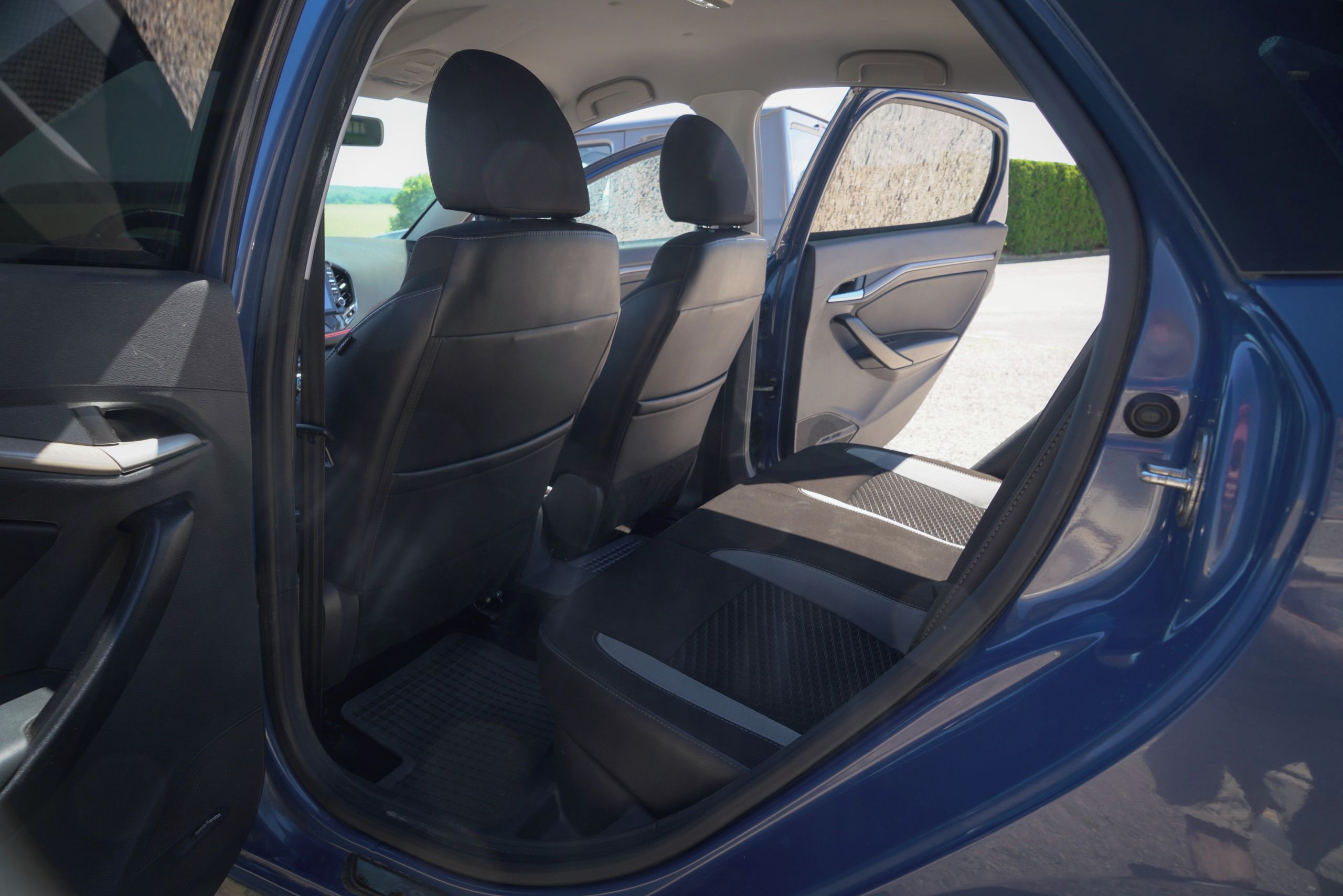 Lada Vesta, Luxe 1.6  16V / 78kW - fotka 4