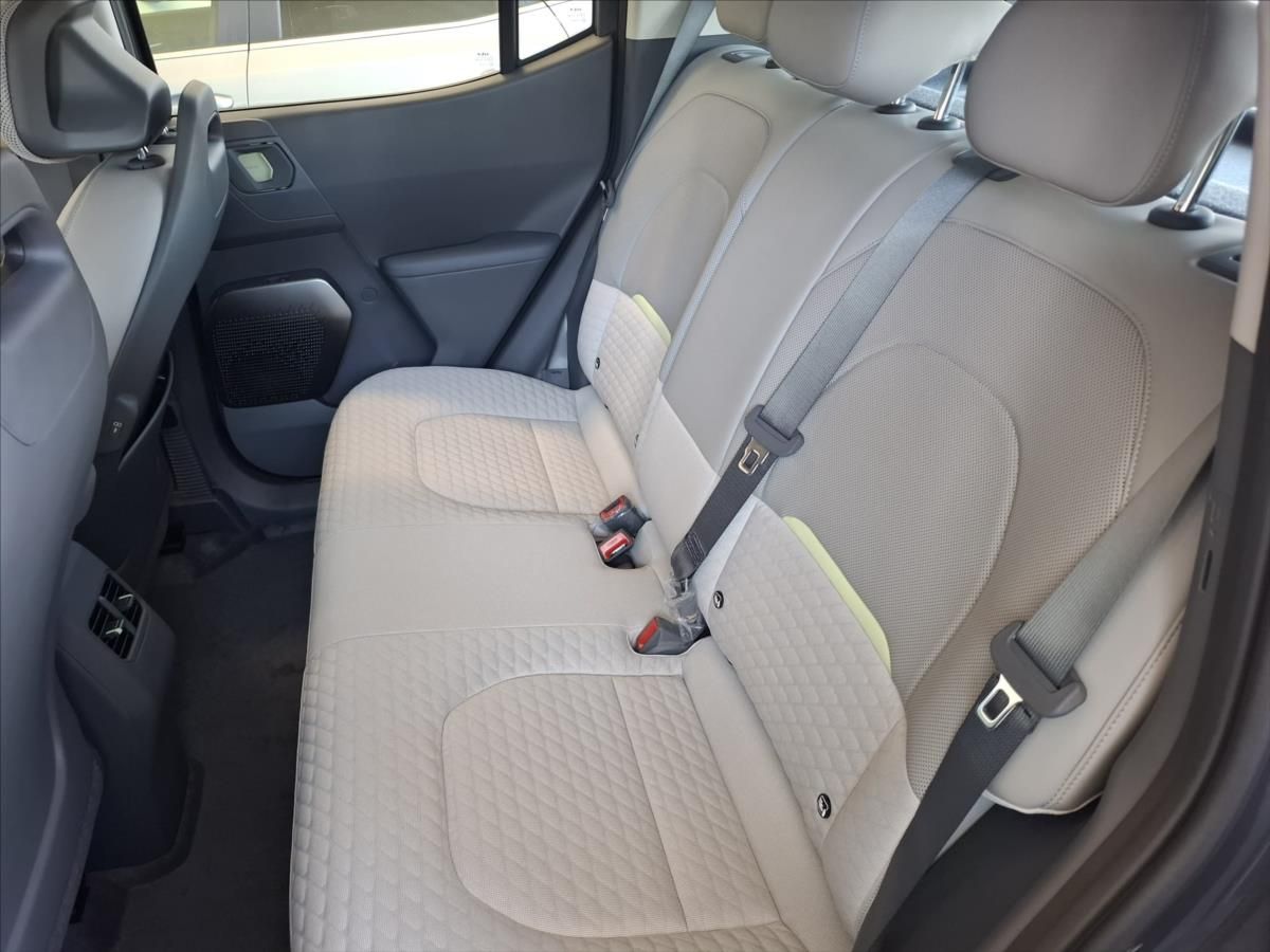 Kia EV2, 4x2 EARTH 108 KW 5P - fotka 3