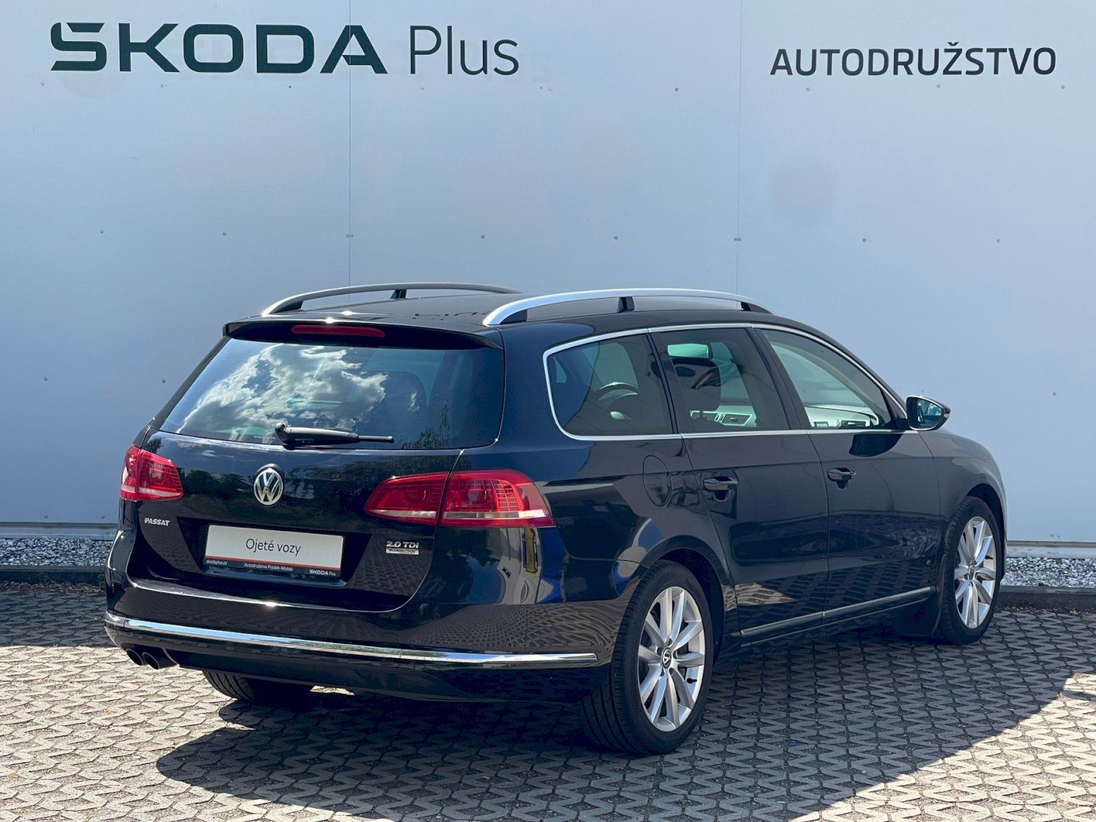 Volkswagen Passat, Variant DSG 2.0 TDi / 103 kW H - fotka 2