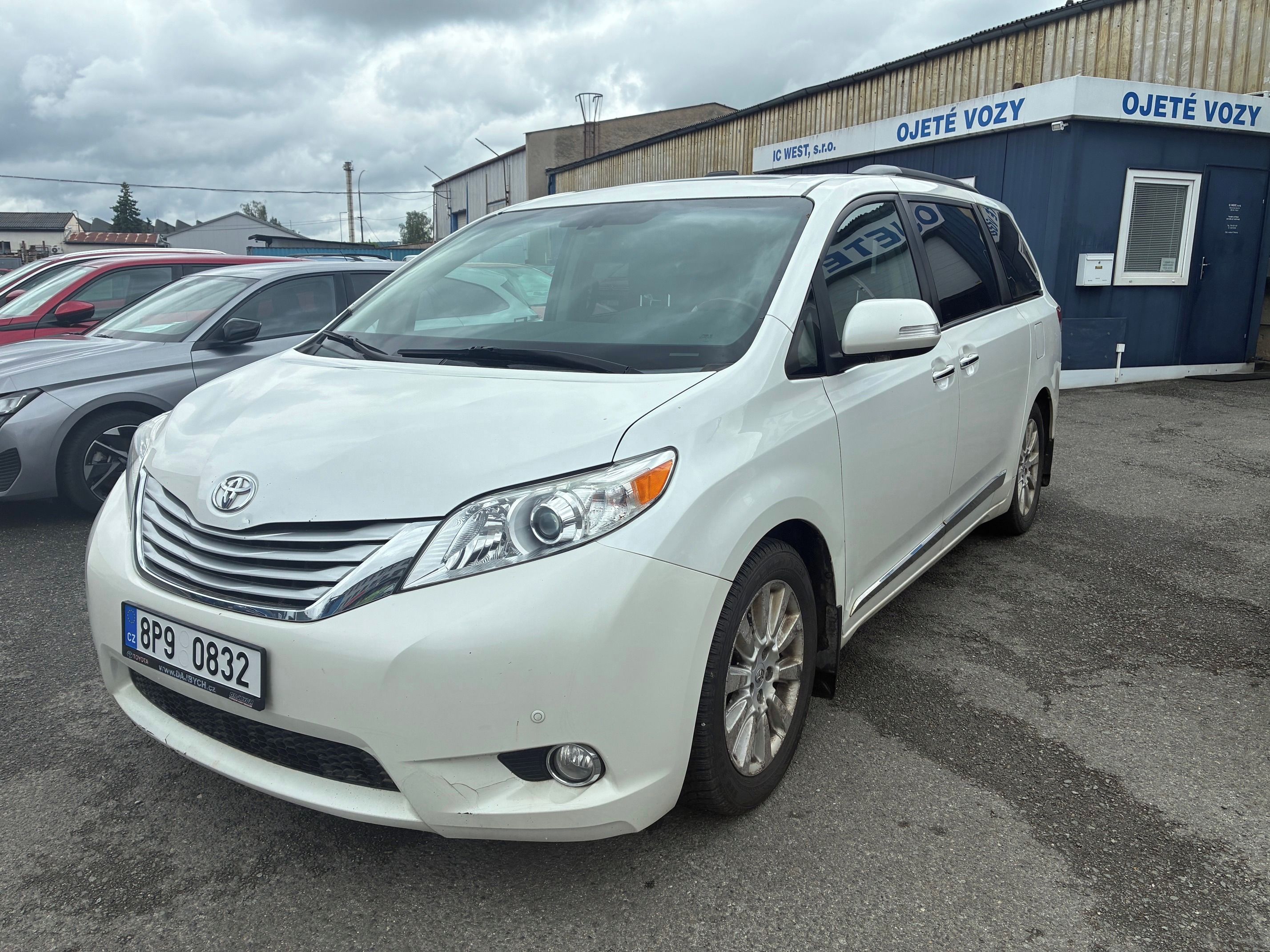 Toyota Sienna, 3,5 V6 Limited AWD 269k
