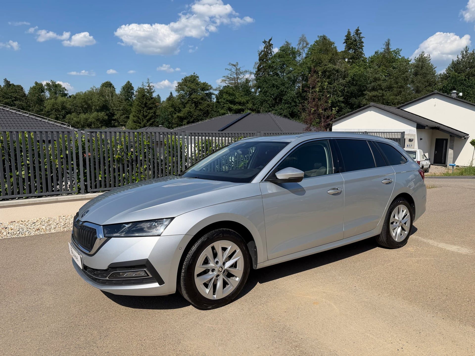 Škoda Octavia, 1.5TSI/e-TEC/Style/DSG/ČR-2M - fotka 2