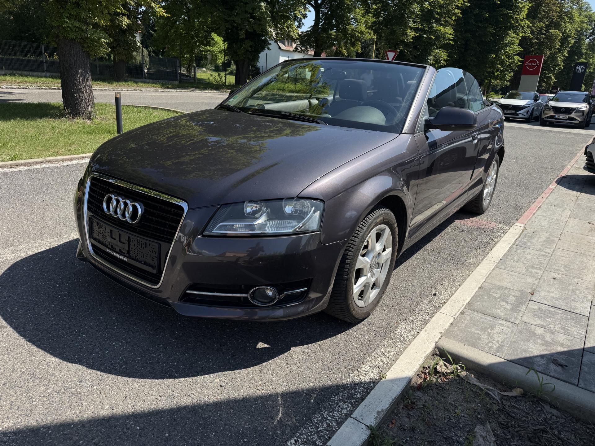 Audi A3, 1.6i 77kW - fotka 3