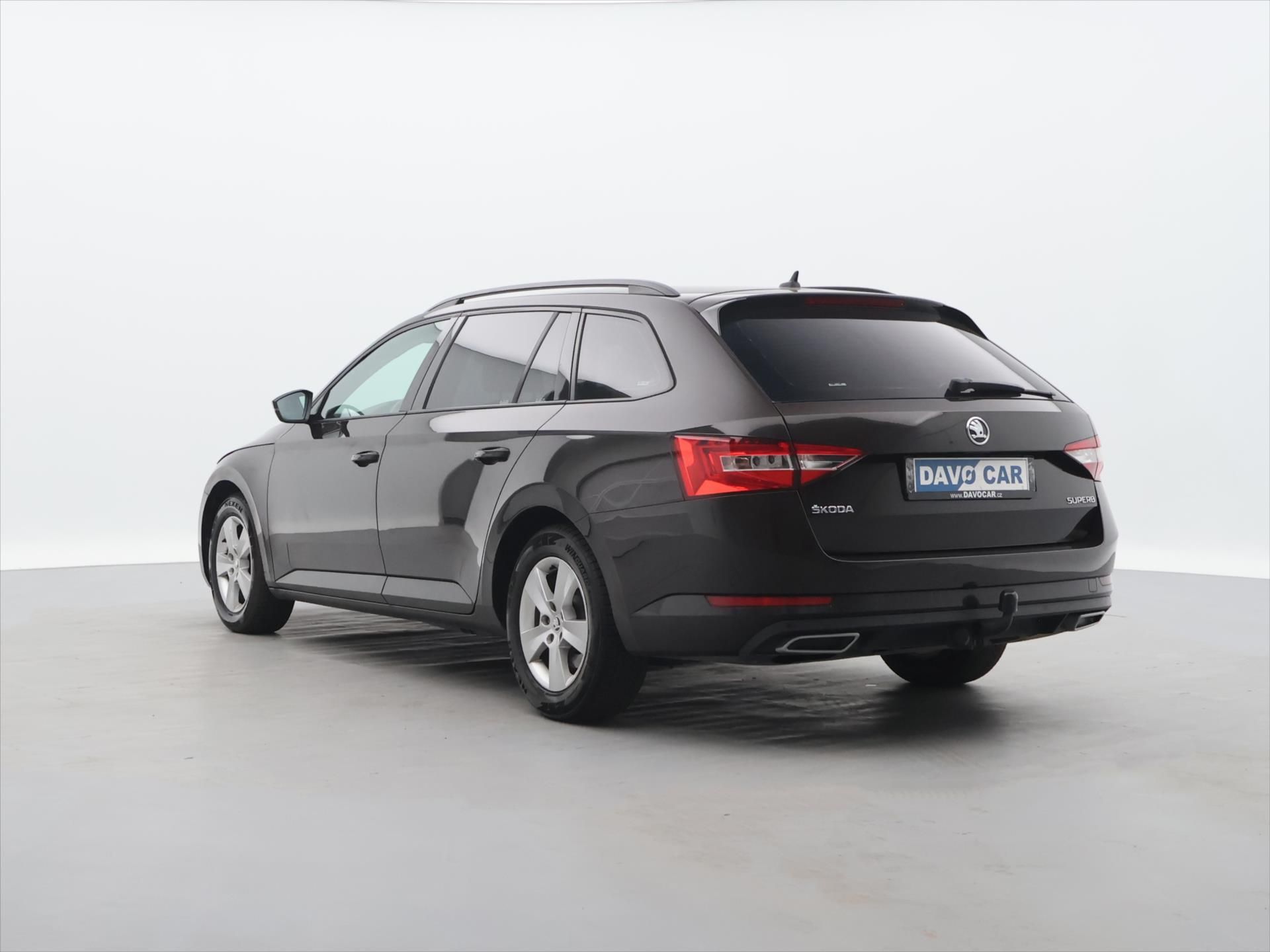 Škoda Superb, 1,6 TDI 88KW ACTIV - fotka 5