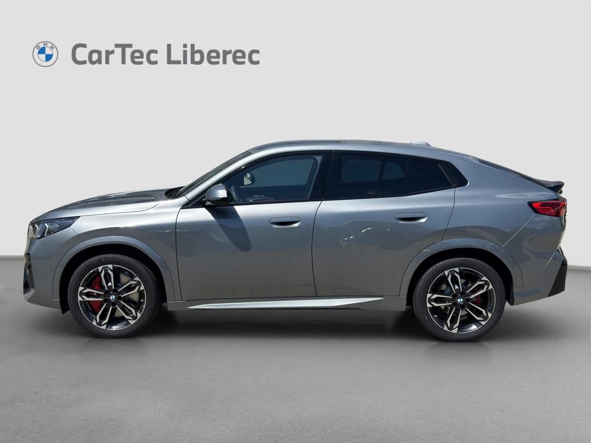 BMW X2, sDrive18d - fotka 6