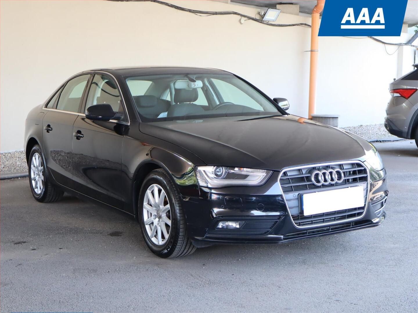 Audi A4, 1.8 TFSI, ČR,1.maj
