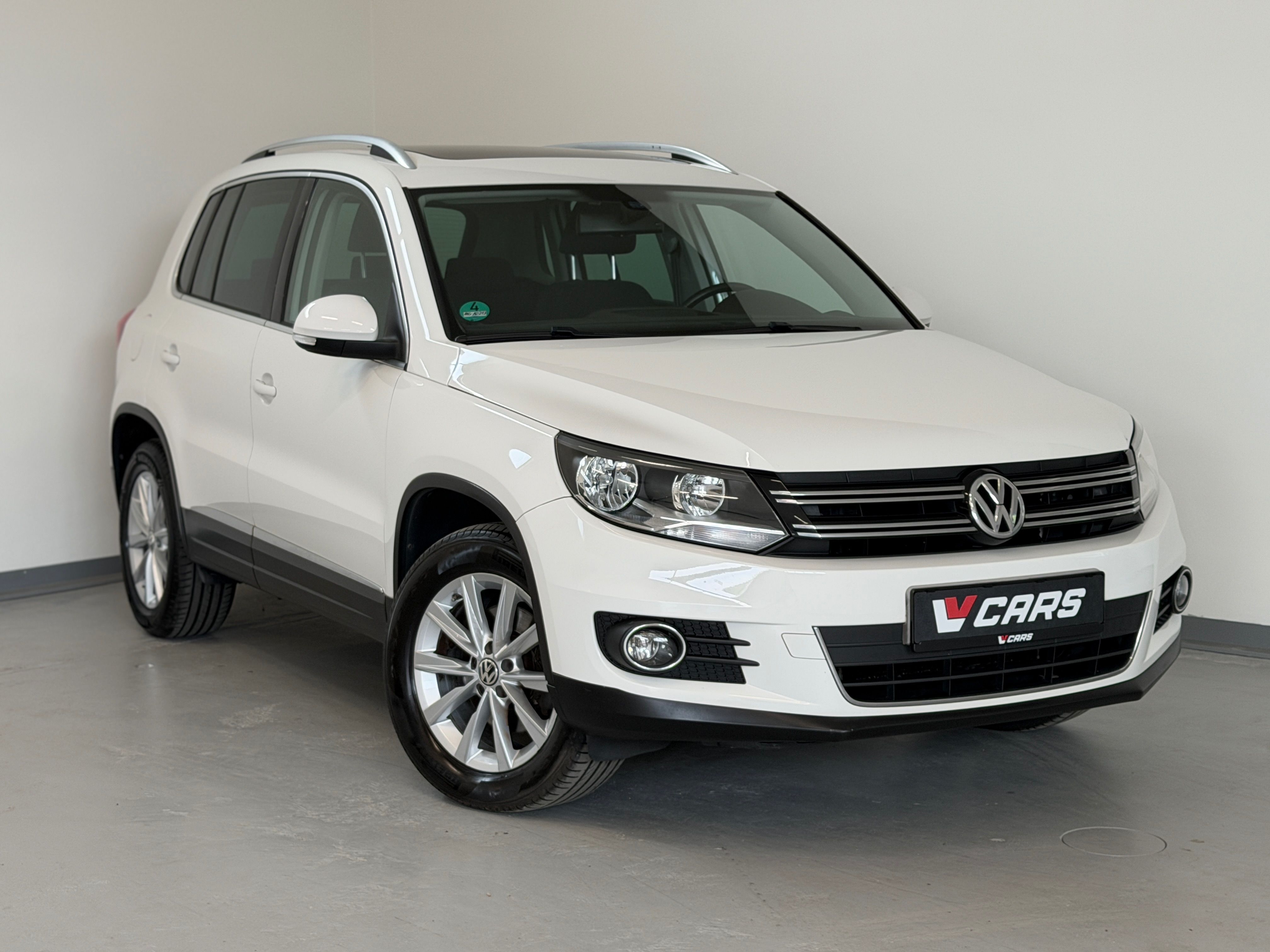 Volkswagen Tiguan, 1.4 TSI SPORT&STYLE *PANORAMA*
