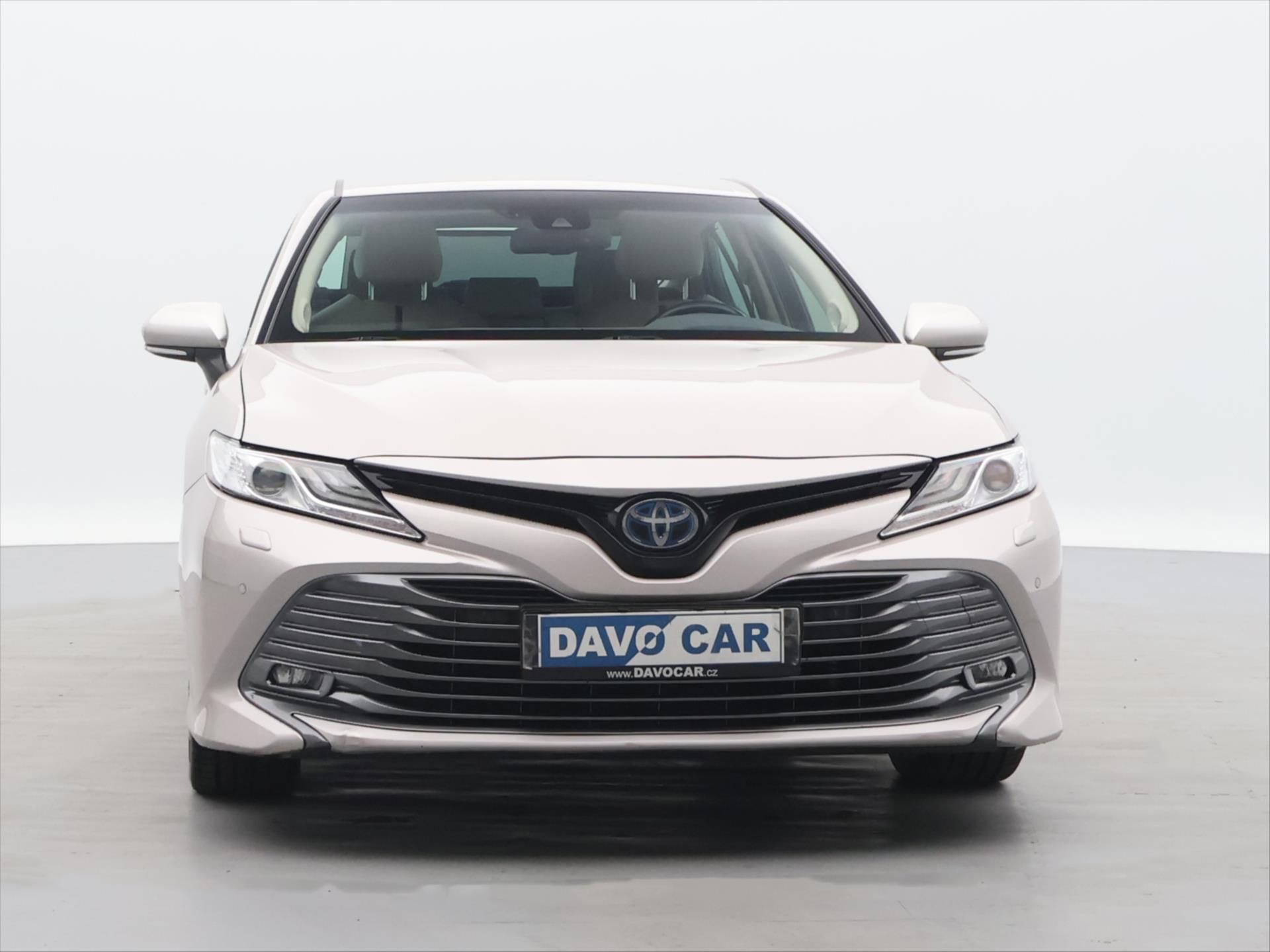 Toyota Camry, 2.5 Hybrid 131kW Executive CZ - fotka 2