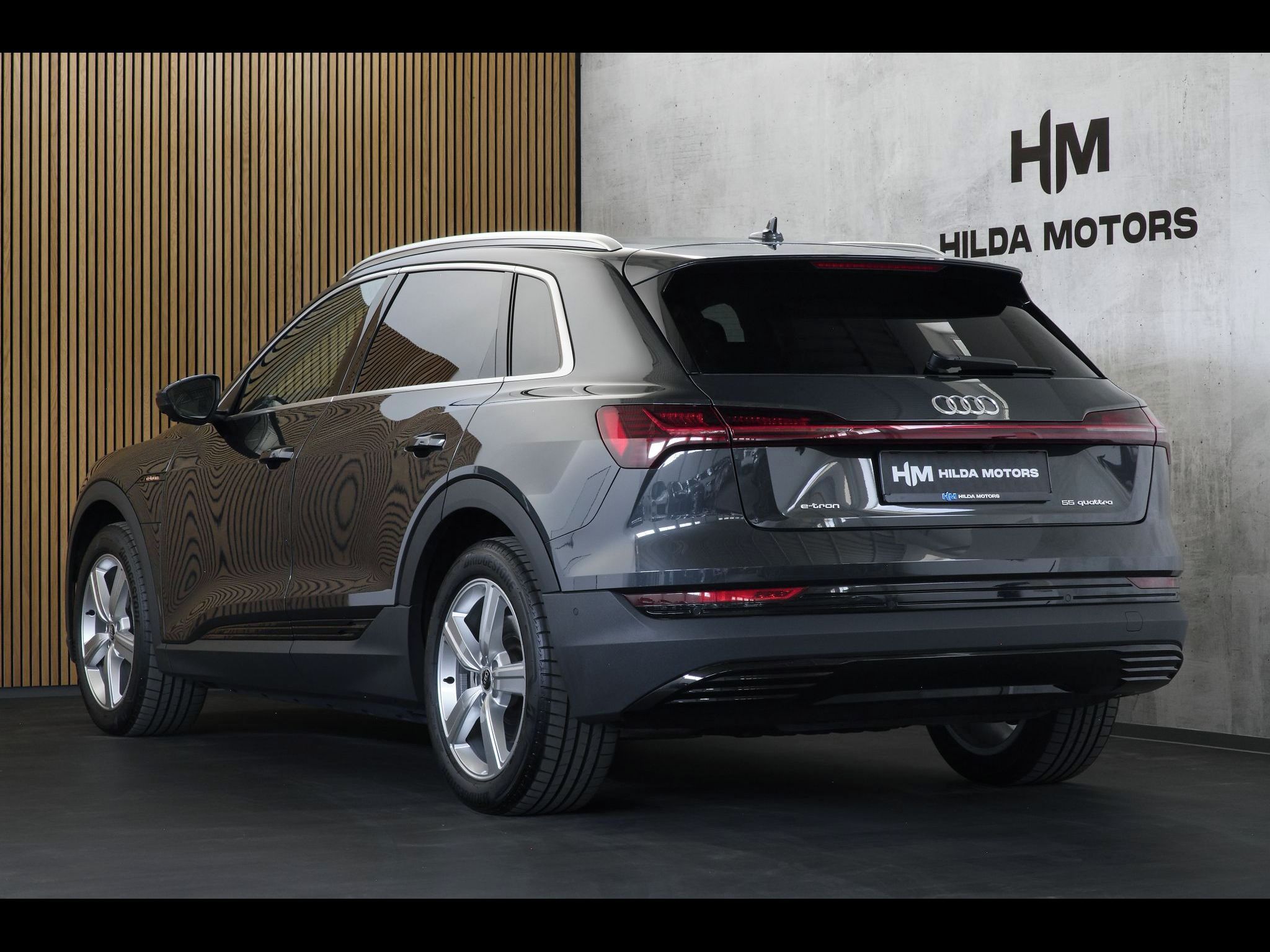 Audi e-tron, 55 300kW NightV B&O HUD ZÁRUKA - fotka 2