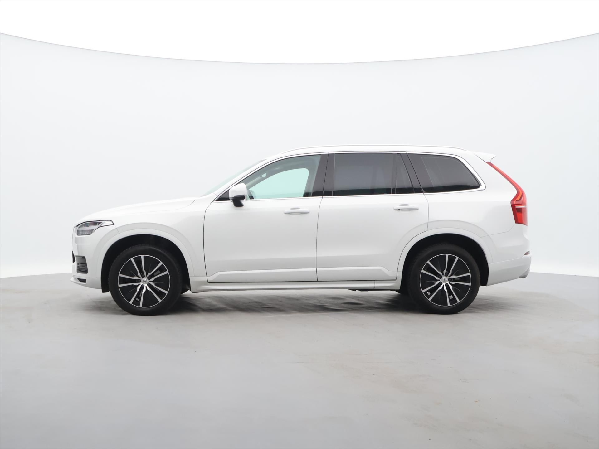 Volvo XC90, 2,0 B5 173 kW AWD 7 Míst DPH C - fotka 4
