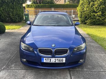BMW E92 325xi 160kW manual