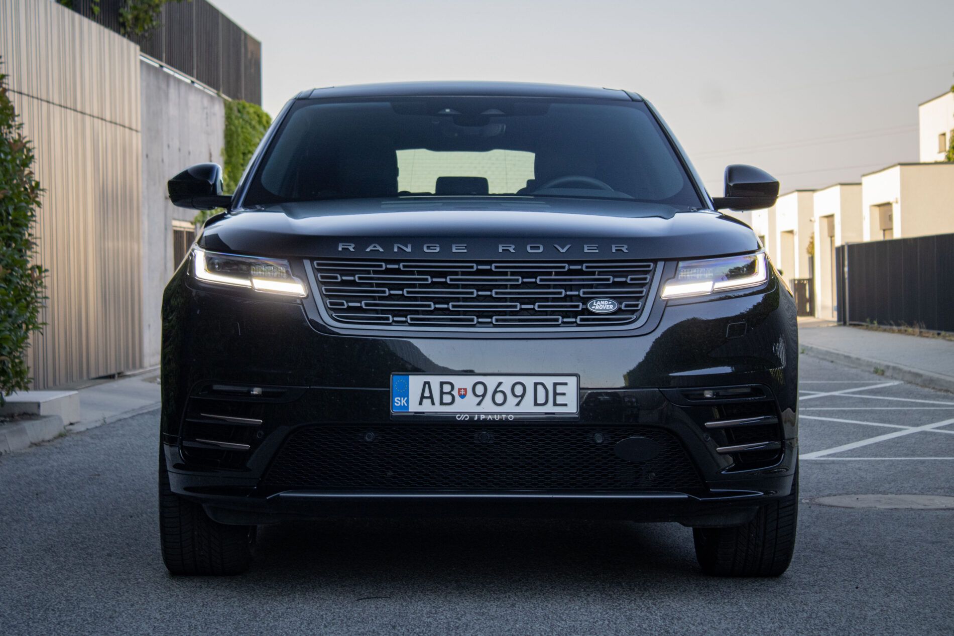 Land Rover Range Rover Velar - fotka 2