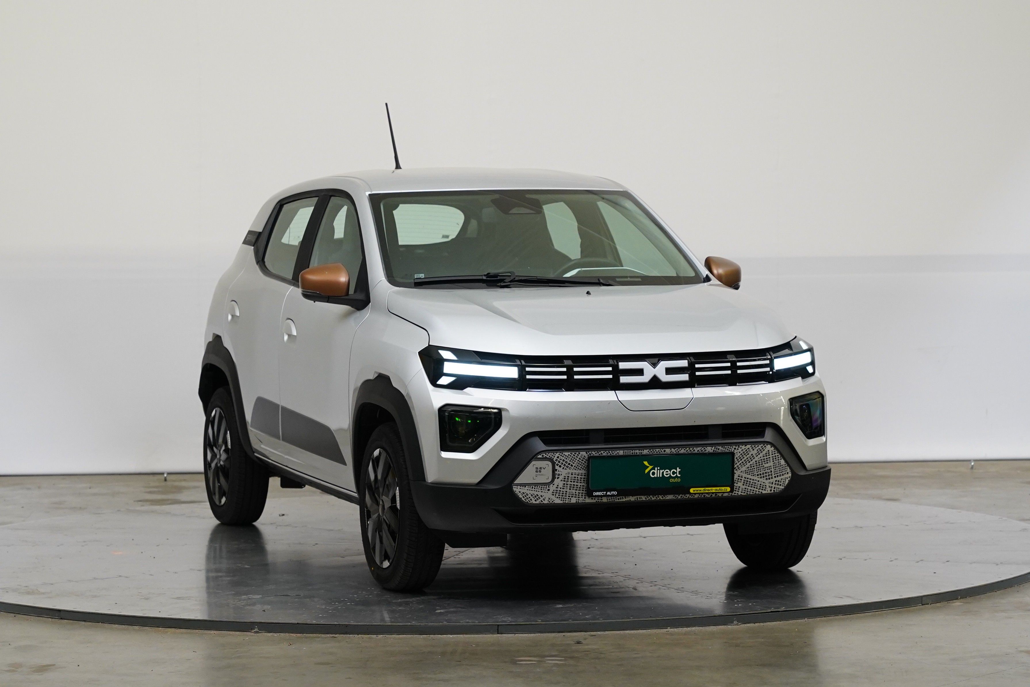 Dacia Spring, 26 kWh 48 kW - fotka 2