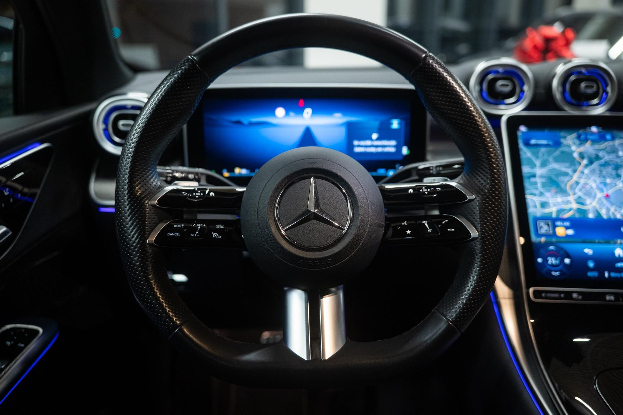 Mercedes-Benz GLC, 220d 145KW 4x4 AMG 1ČR TAŽNÉ - fotka 2