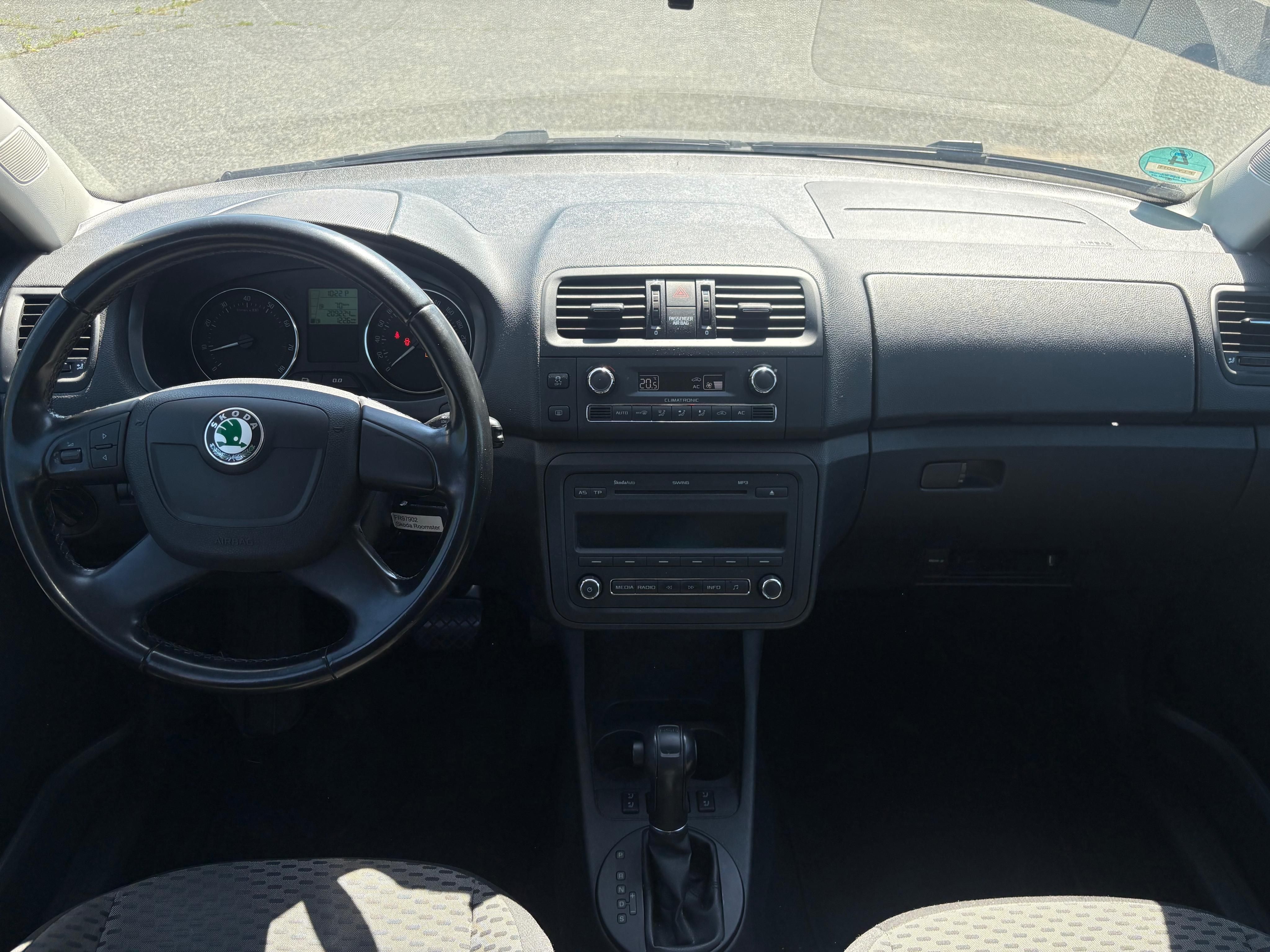Škoda Roomster, 1,2 tsi 77kw , automat ,servis - fotka 5
