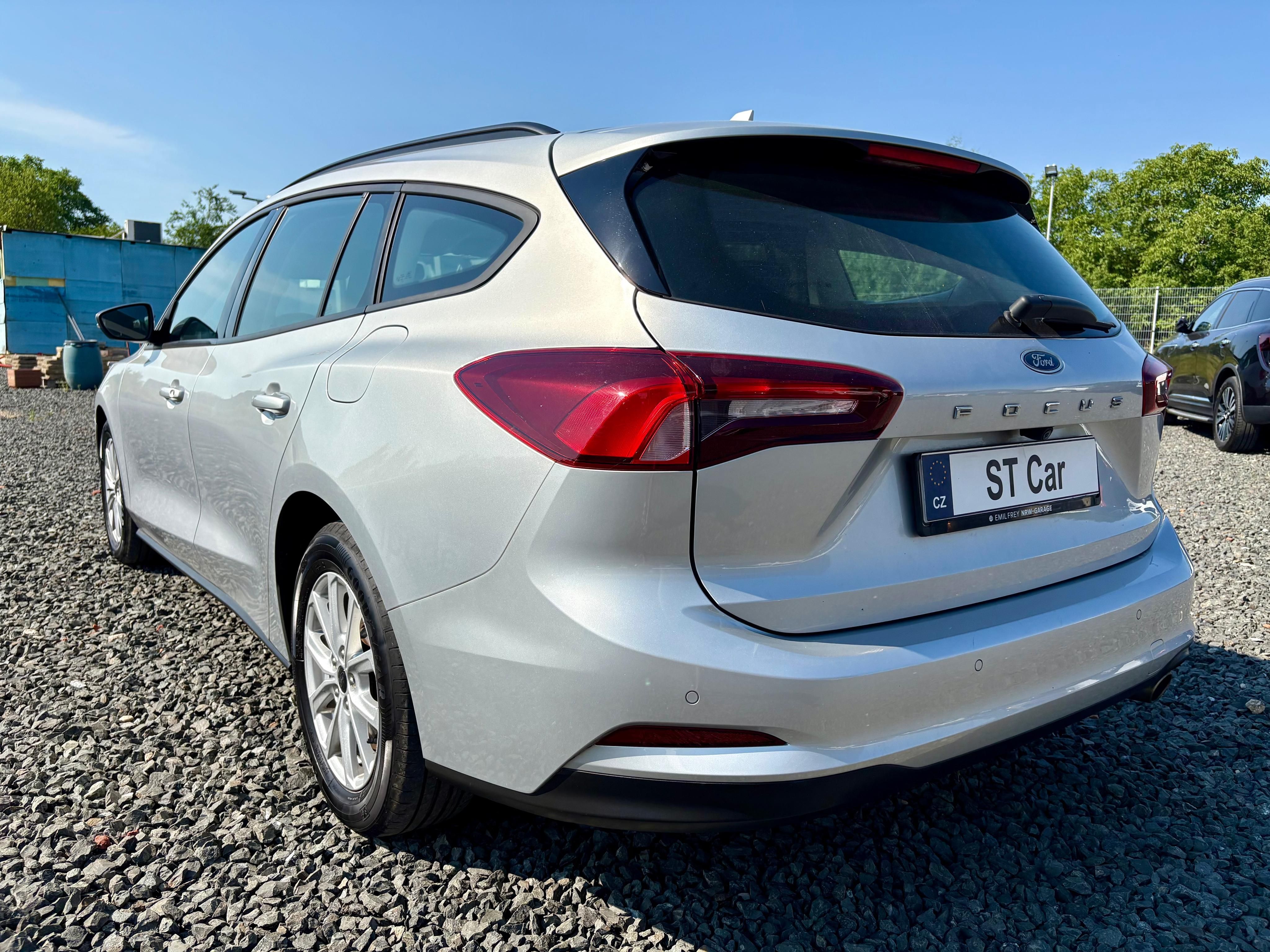Ford Focus, 1.5TDCi 88kw Automat DPH - fotka 6