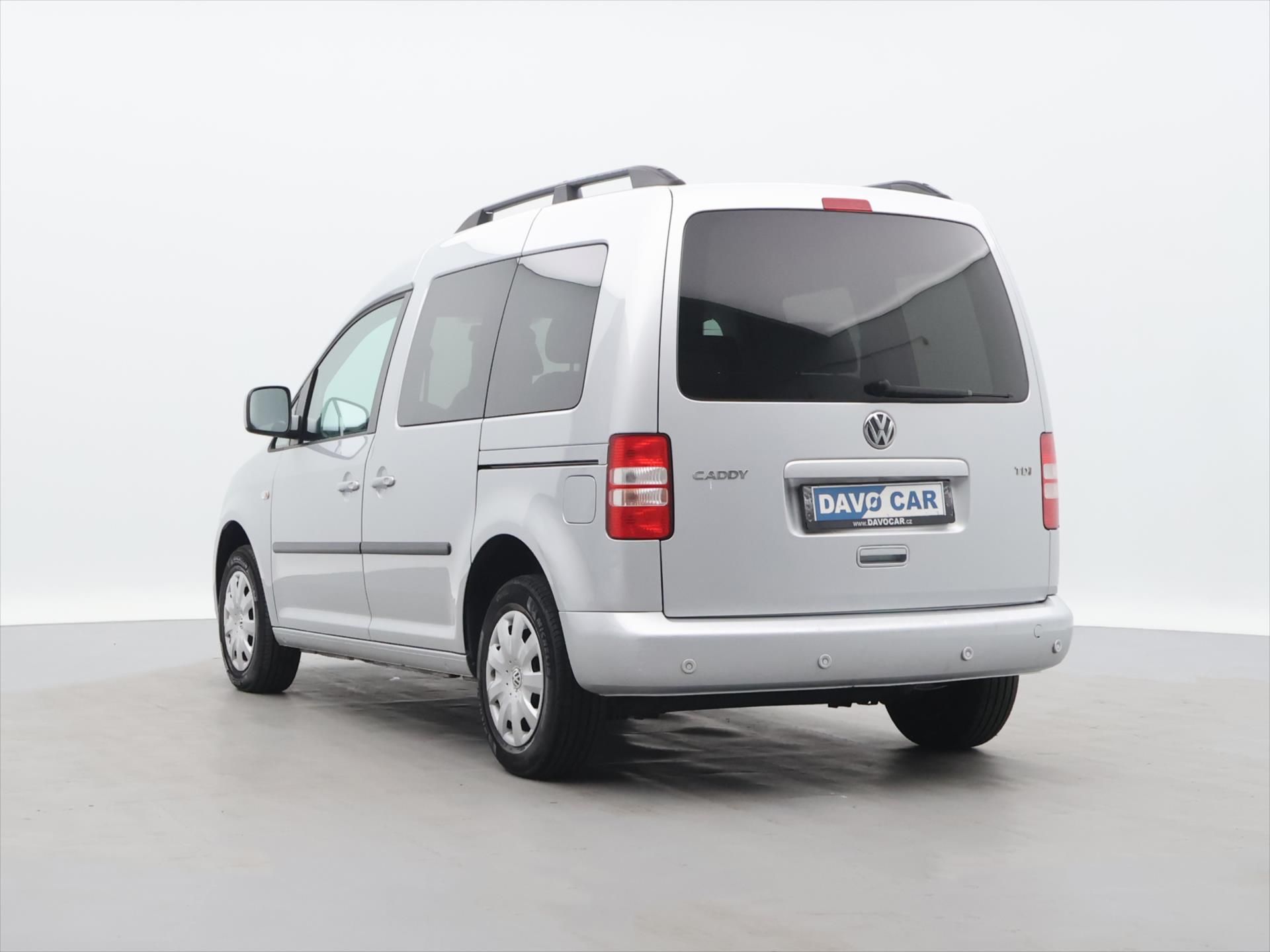 Volkswagen Caddy, 1,6 TDI 75KW DSG CZ EDITION 30 - fotka 5
