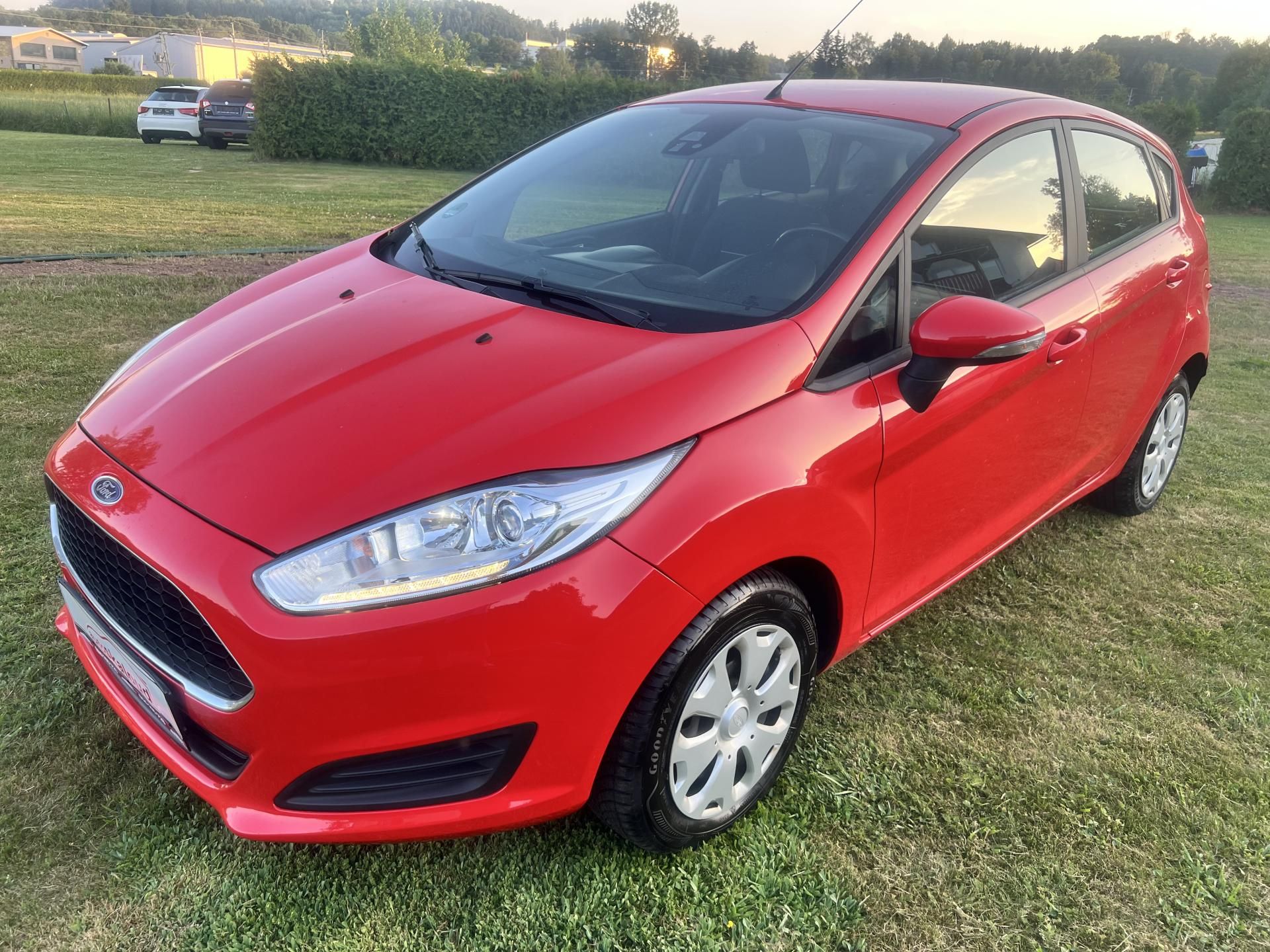 Ford Fiesta, 1.5 TDCI 70KW,5DV,KLIMA,1MAJ - fotka 3